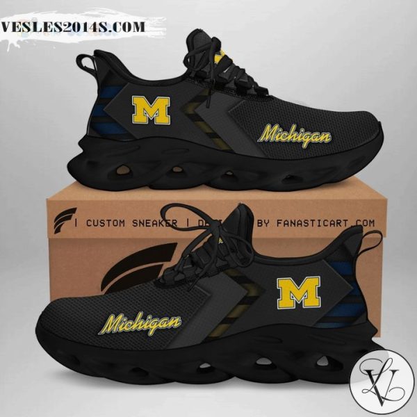 Michigan Wolvernines Sport Max Soul Shoes